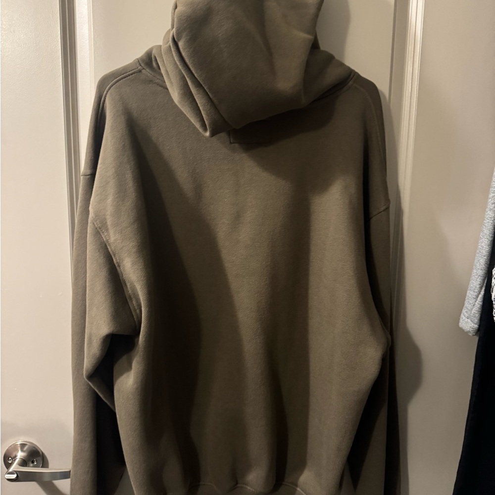 PRISM Olive Graphic Hoodie with Racing Design - Picture 4 of 5